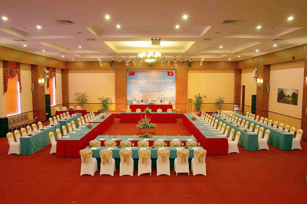 Sai Gon Ha Long Hotel Bagian luar foto
