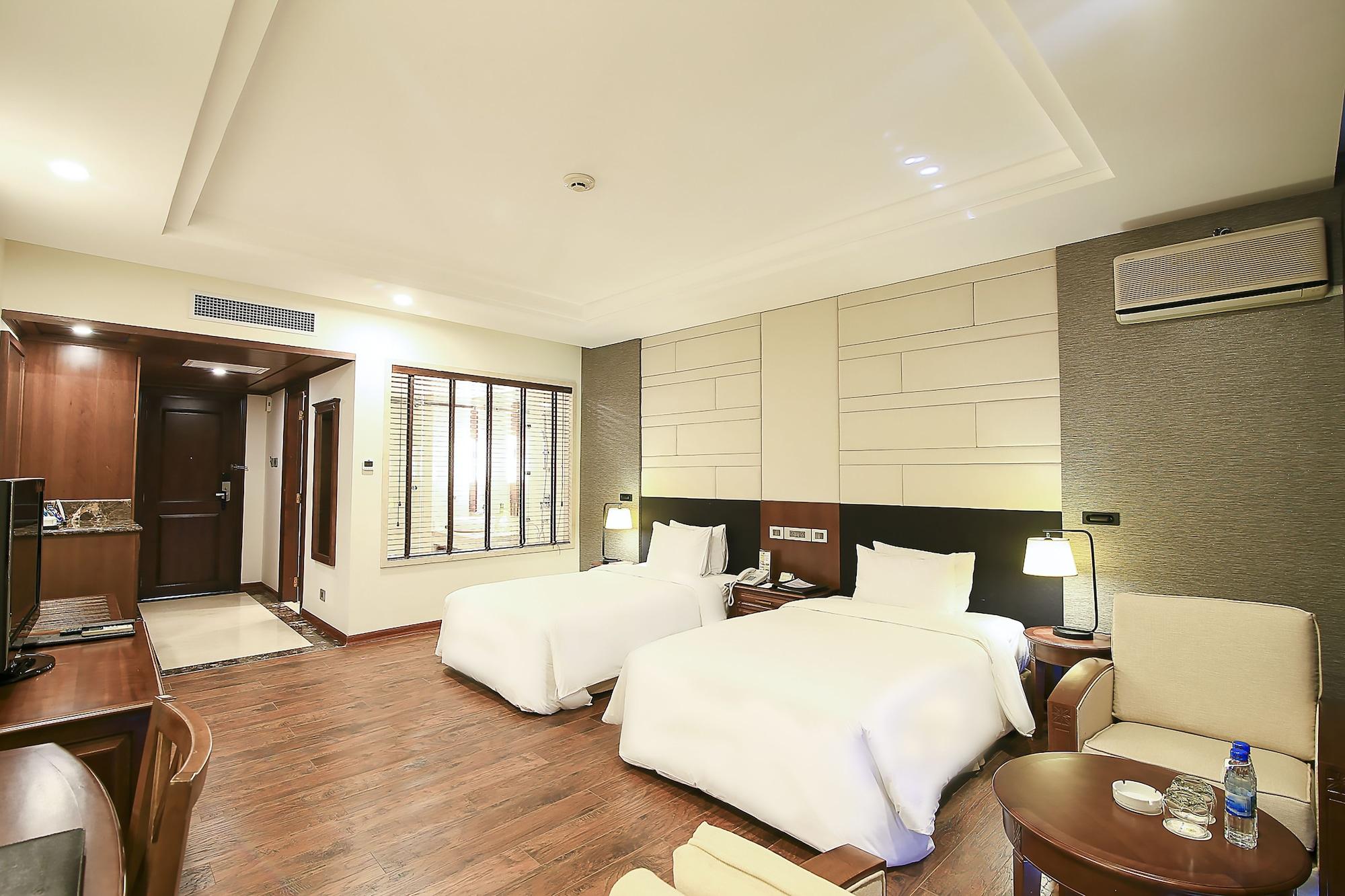 Sai Gon Ha Long Hotel Bagian luar foto