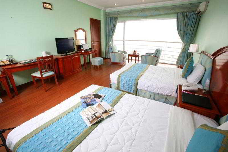 Sai Gon Ha Long Hotel Bagian luar foto