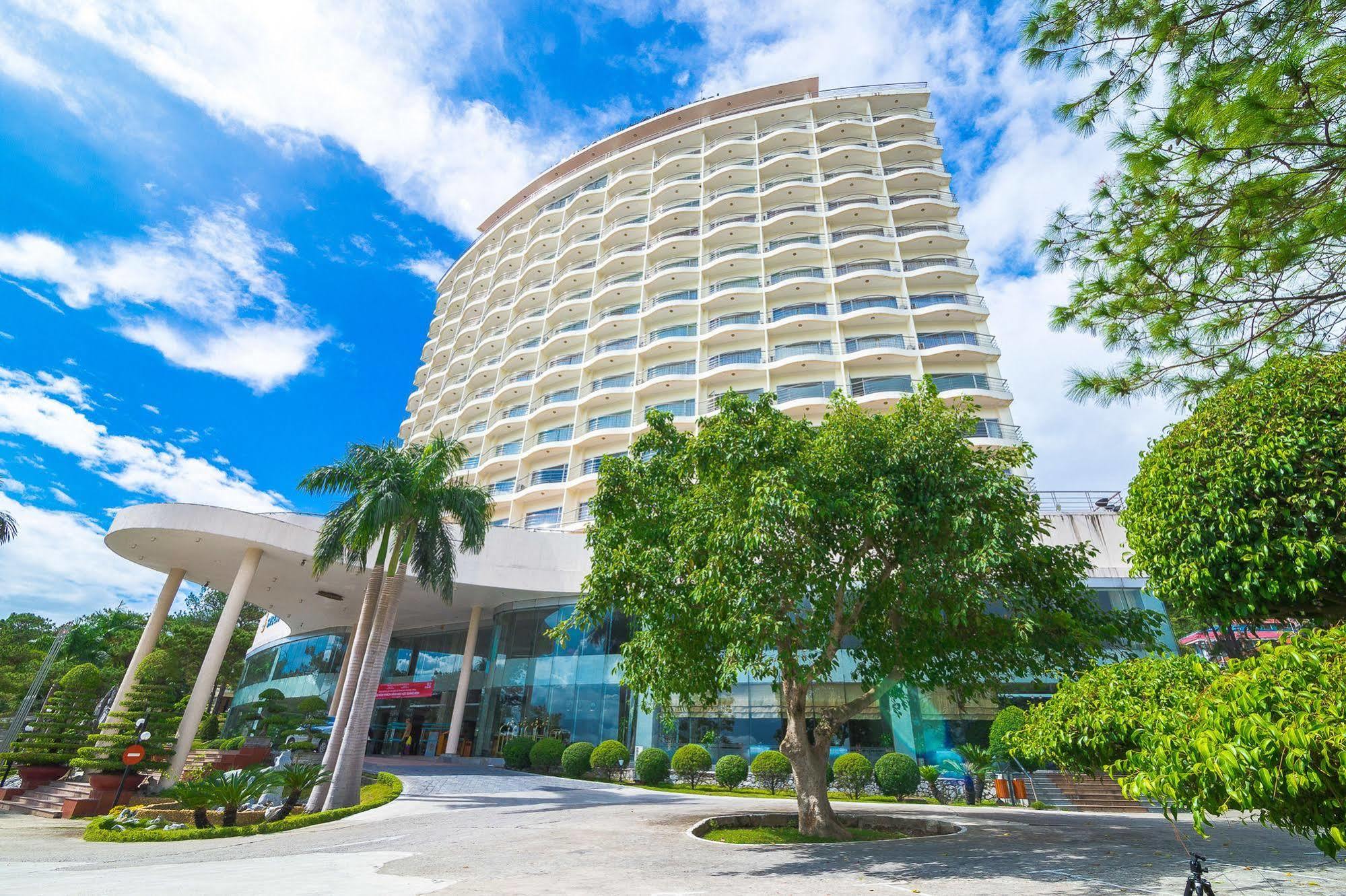 Sai Gon Ha Long Hotel Bagian luar foto