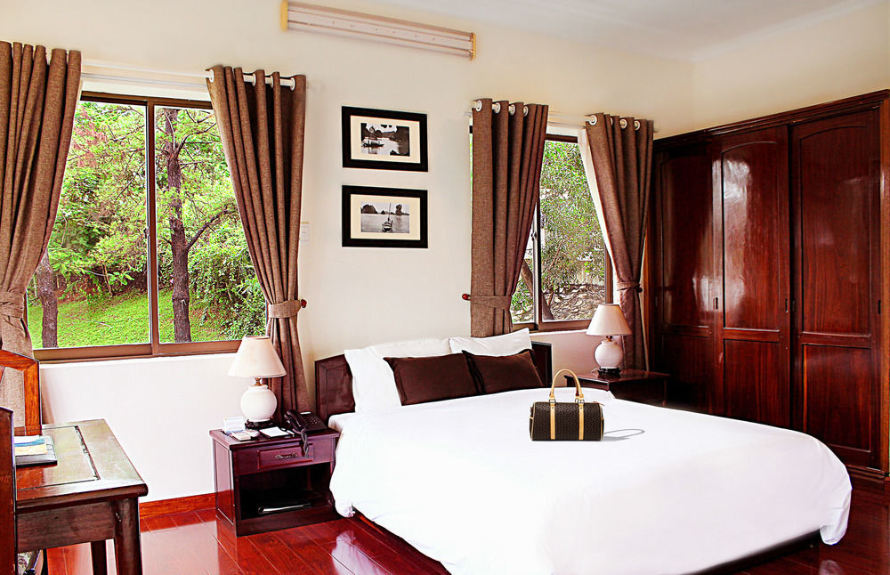Sai Gon Ha Long Hotel Bagian luar foto
