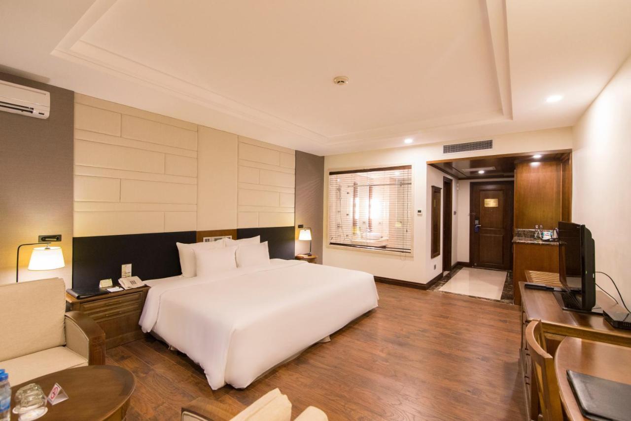 Sai Gon Ha Long Hotel Bagian luar foto