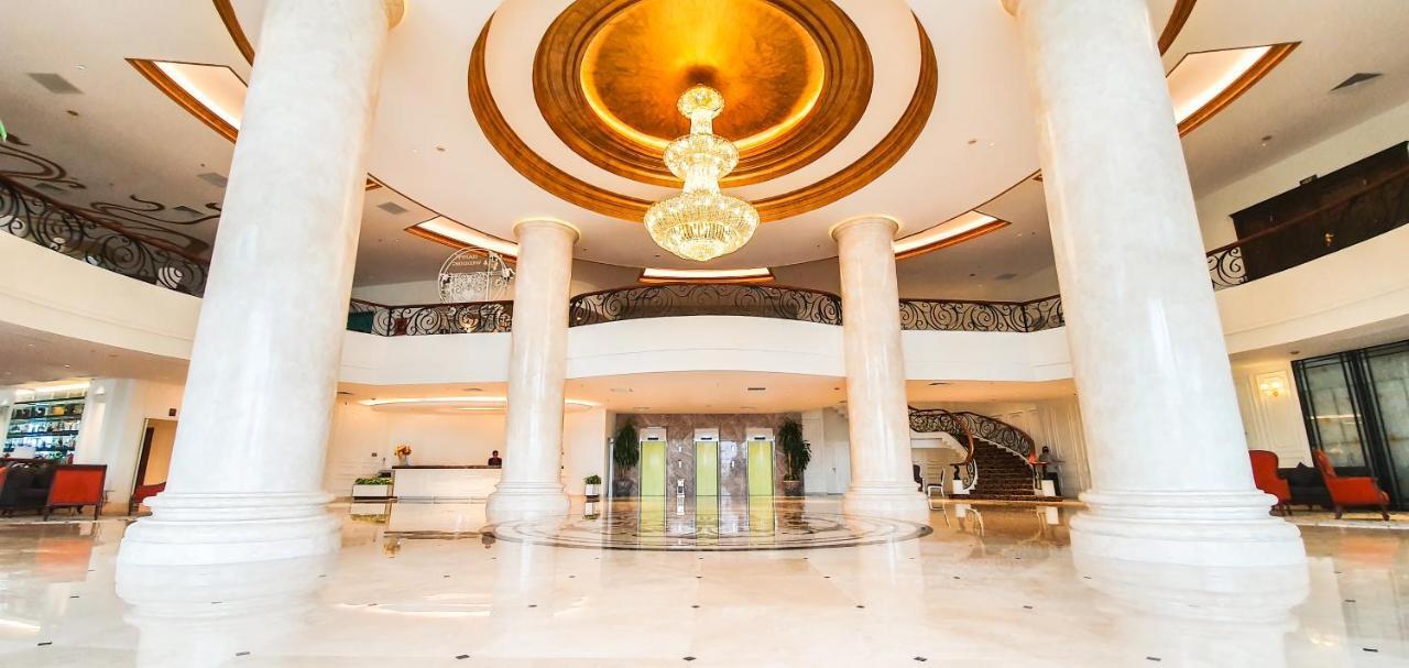 Sai Gon Ha Long Hotel Bagian luar foto