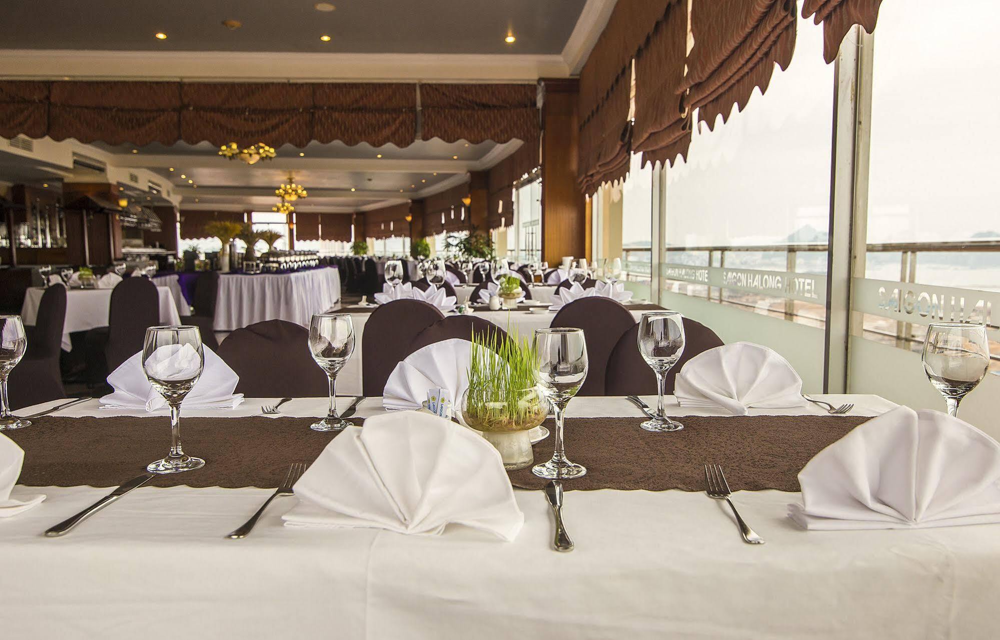 Sai Gon Ha Long Hotel Bagian luar foto