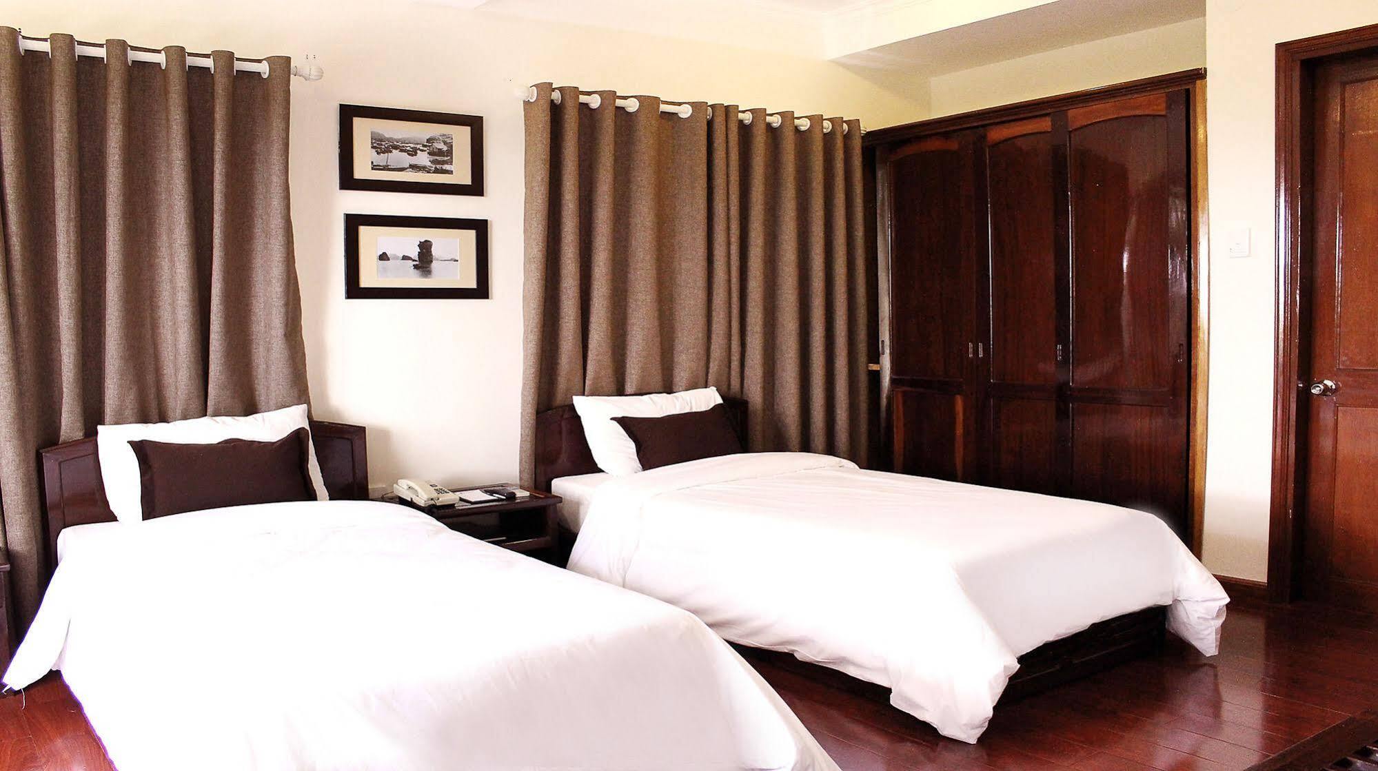Sai Gon Ha Long Hotel Bagian luar foto